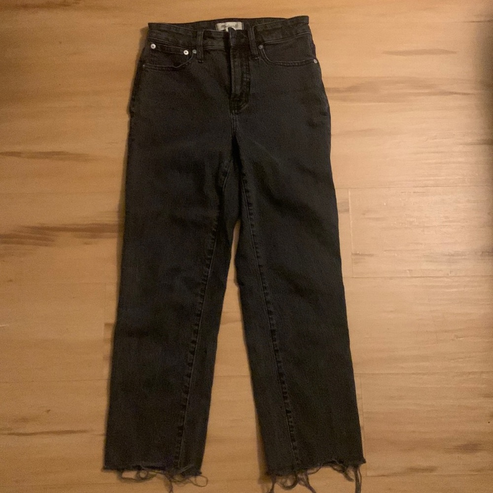 Madewell Curvy Perfect Vintage Straight Leg Jean w/ Raw Hem in Lunar Wash